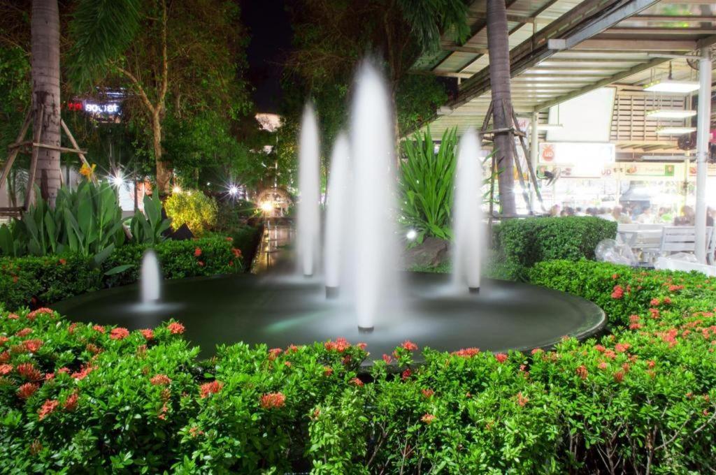 Veethara Boutique Hotel Udon Thani Exteriör bild