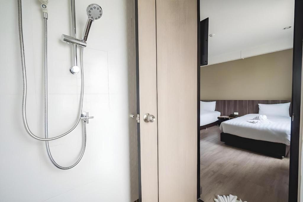 Veethara Boutique Hotel Udon Thani Exteriör bild